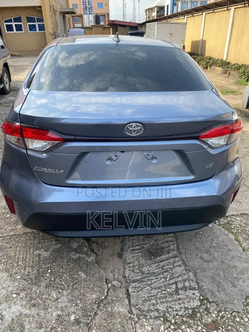 Toyota Corolla 2021 Blue
