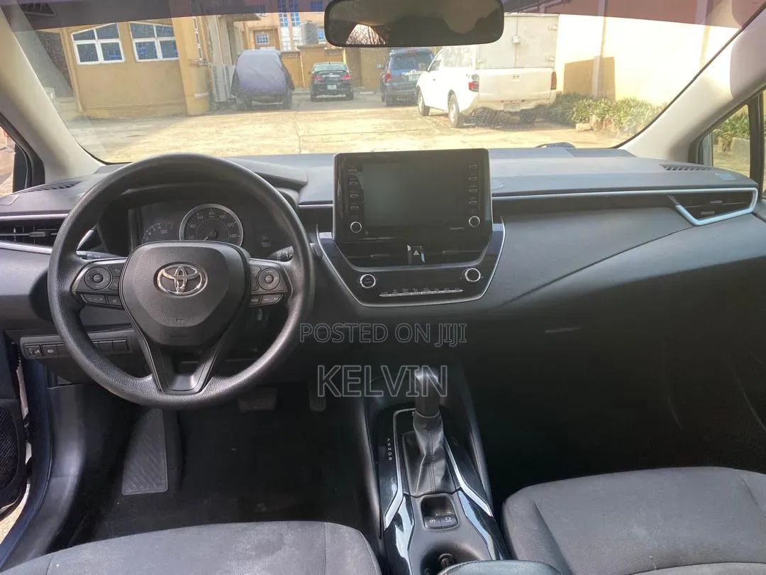 Toyota Corolla 2021 Blue