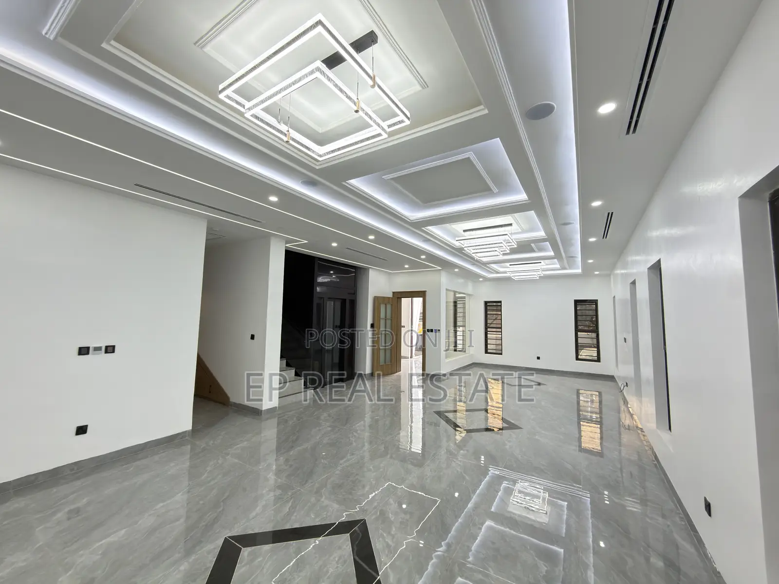 6bdrm Duplex in Katampe Extension for sale