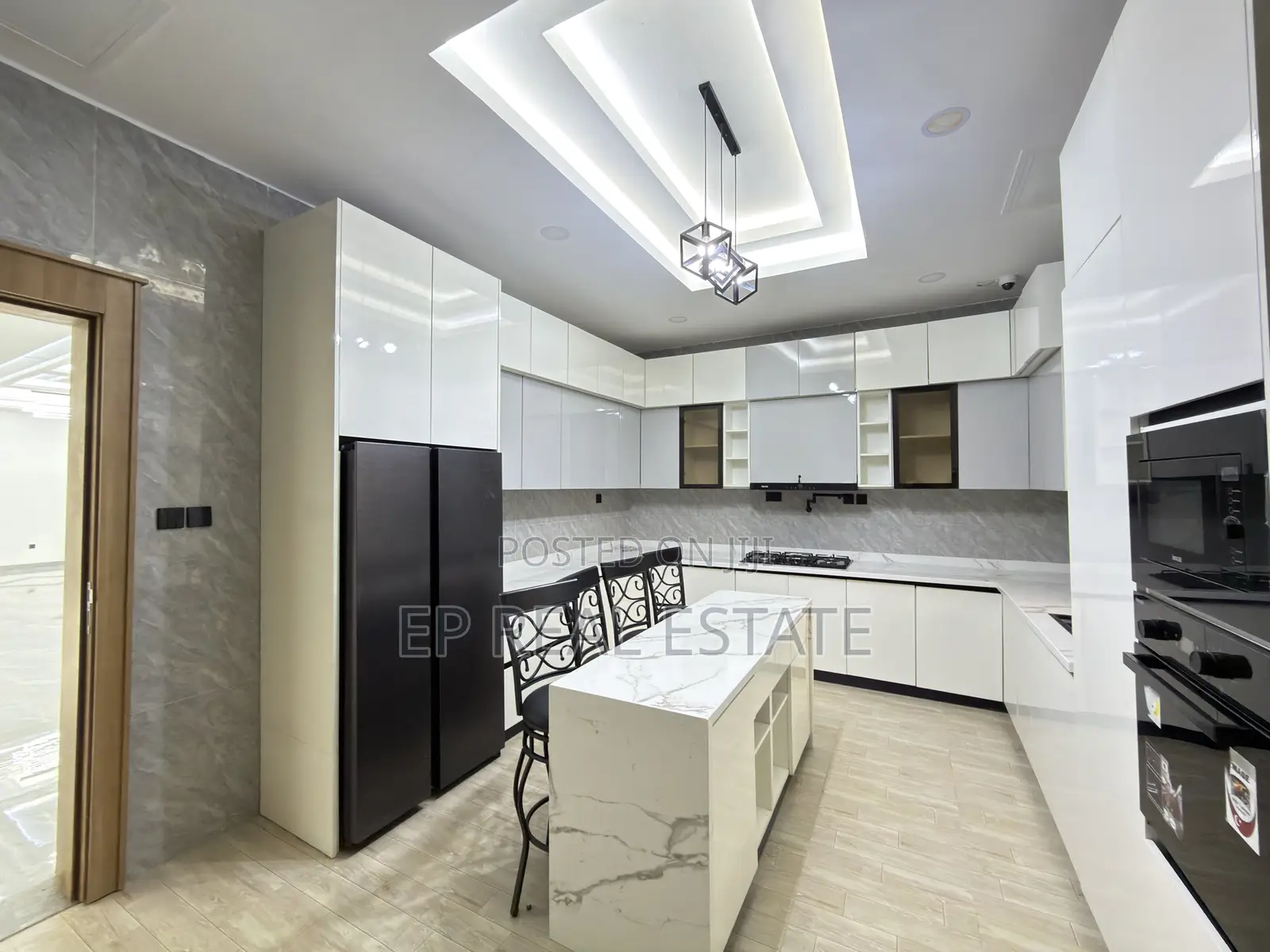 6bdrm Duplex in Katampe Extension for sale