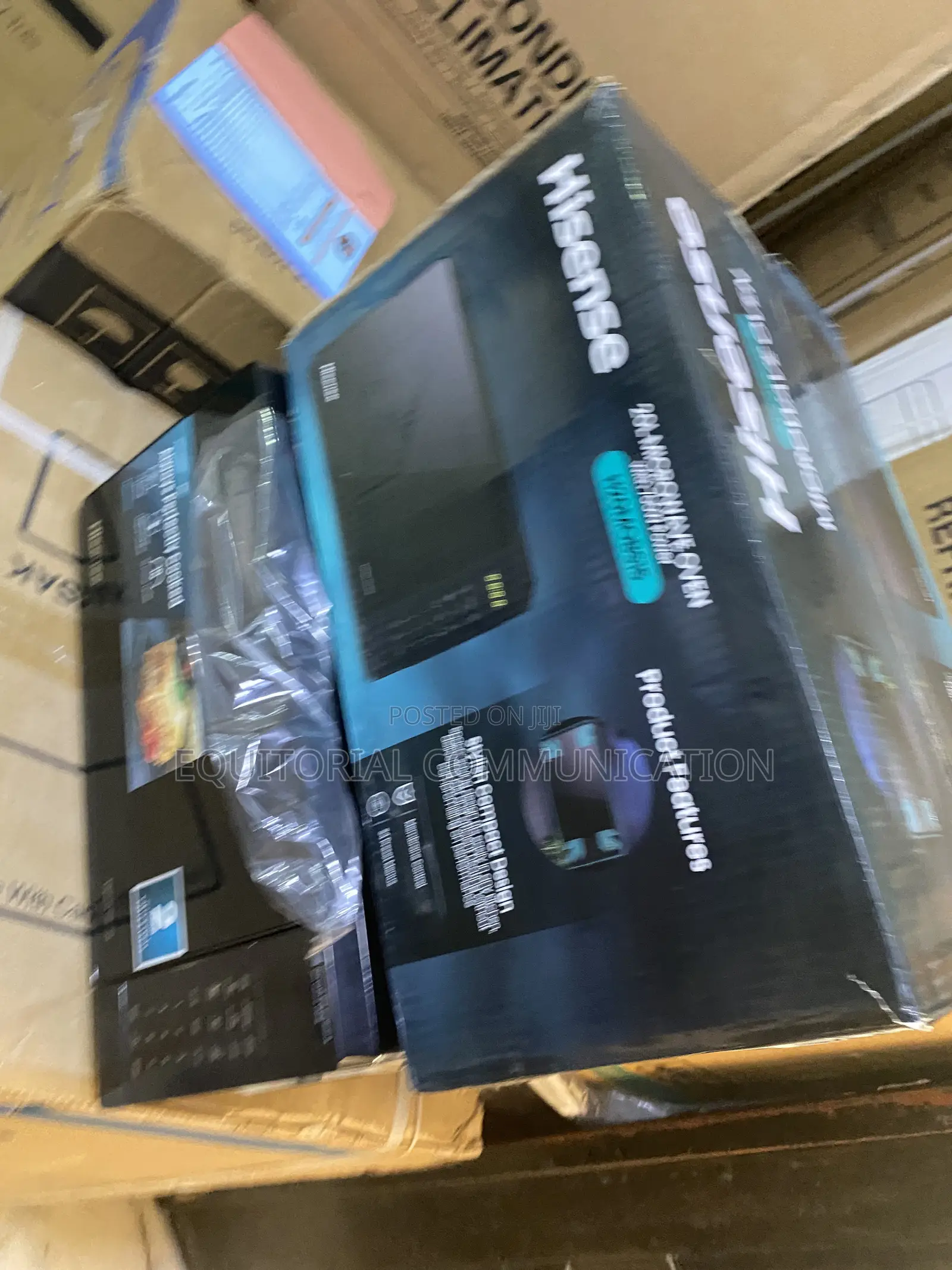Hisense 20L Digital Microwave for Fast Everyday Reheating
