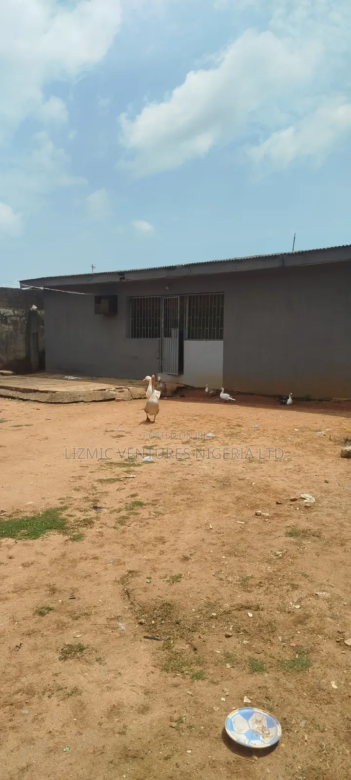 3bdrm Bungalow in Egan, Igando / Ikotun/Igando for sale