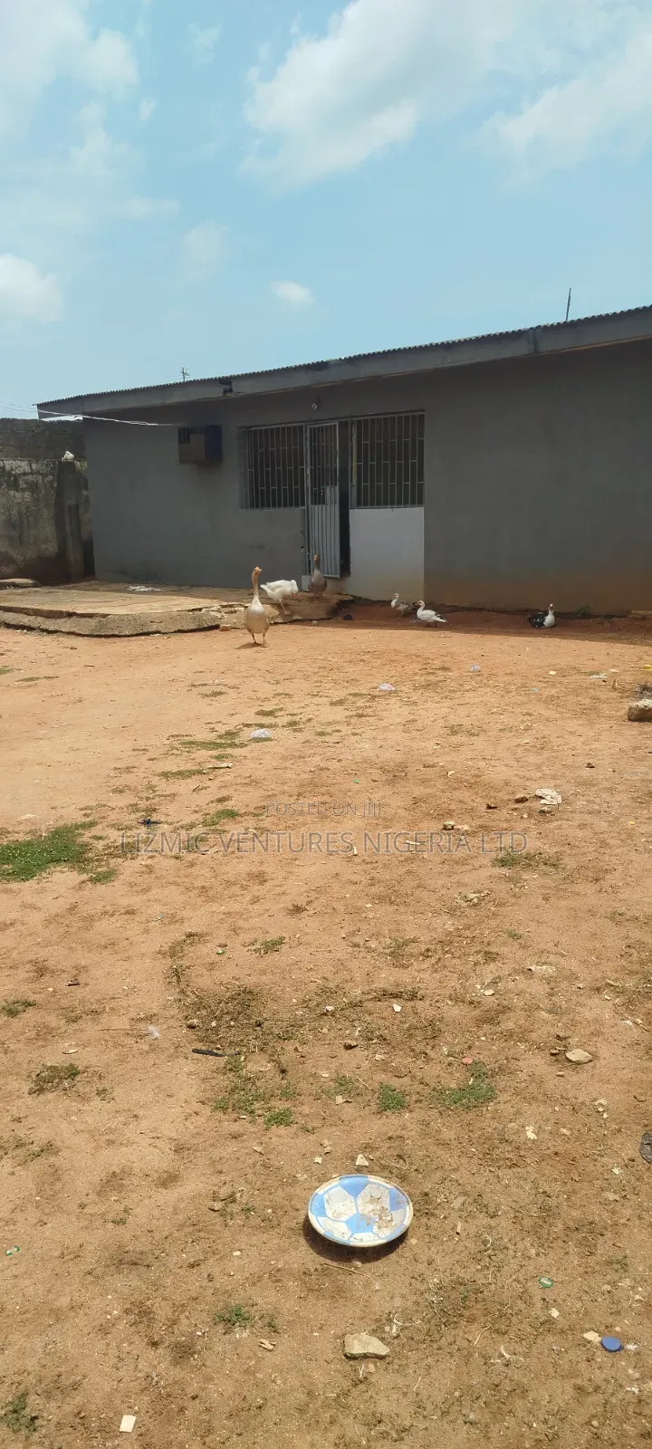 3bdrm Bungalow in Egan, Igando / Ikotun/Igando for sale