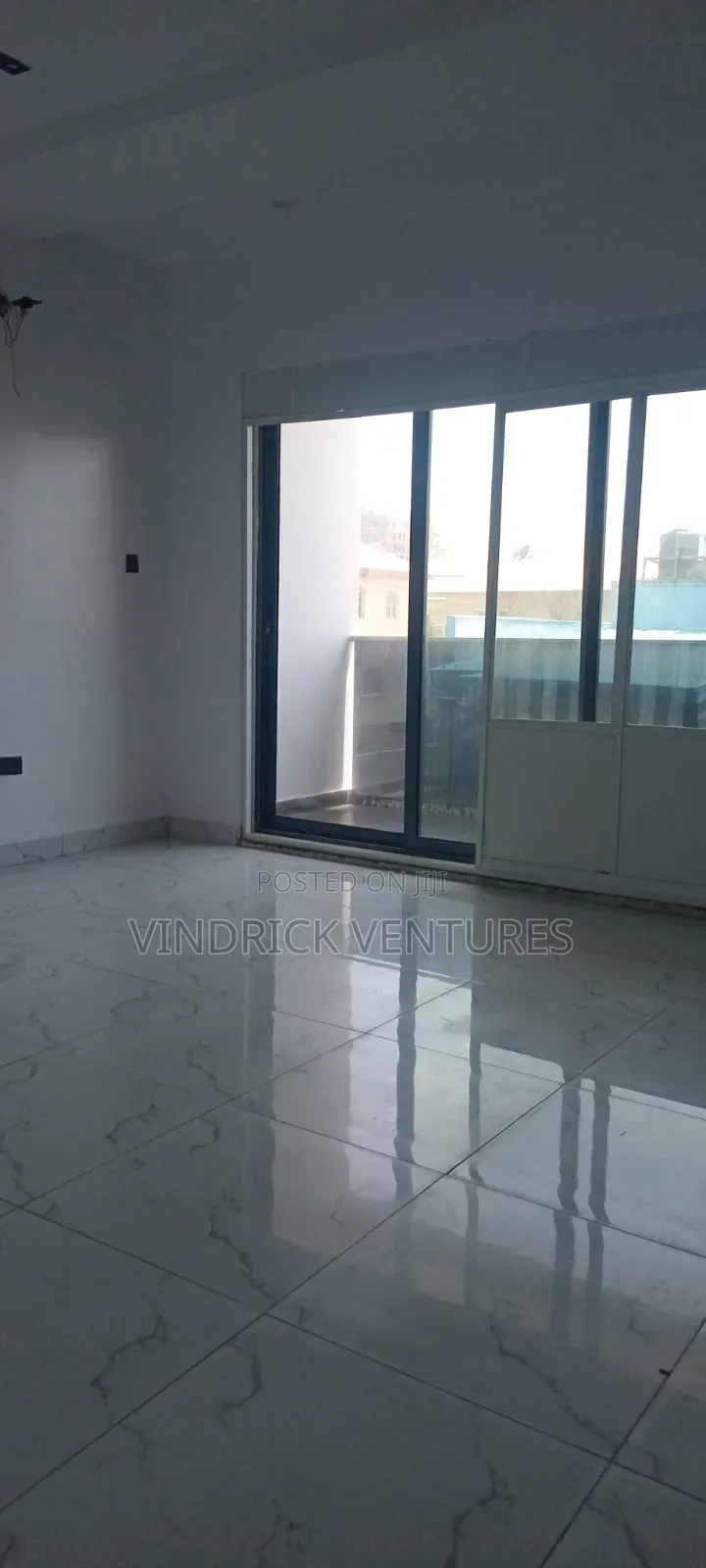 4bdrm Duplex in Terrace Duplex, Lekki Phase 1 for rent