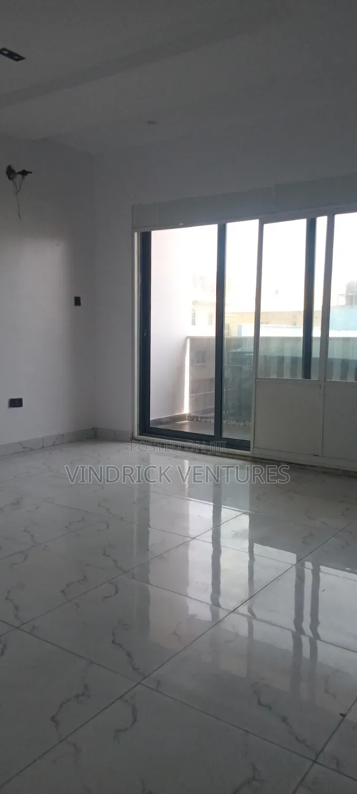 4bdrm Duplex in Terrace Duplex, Lekki Phase 1 for rent