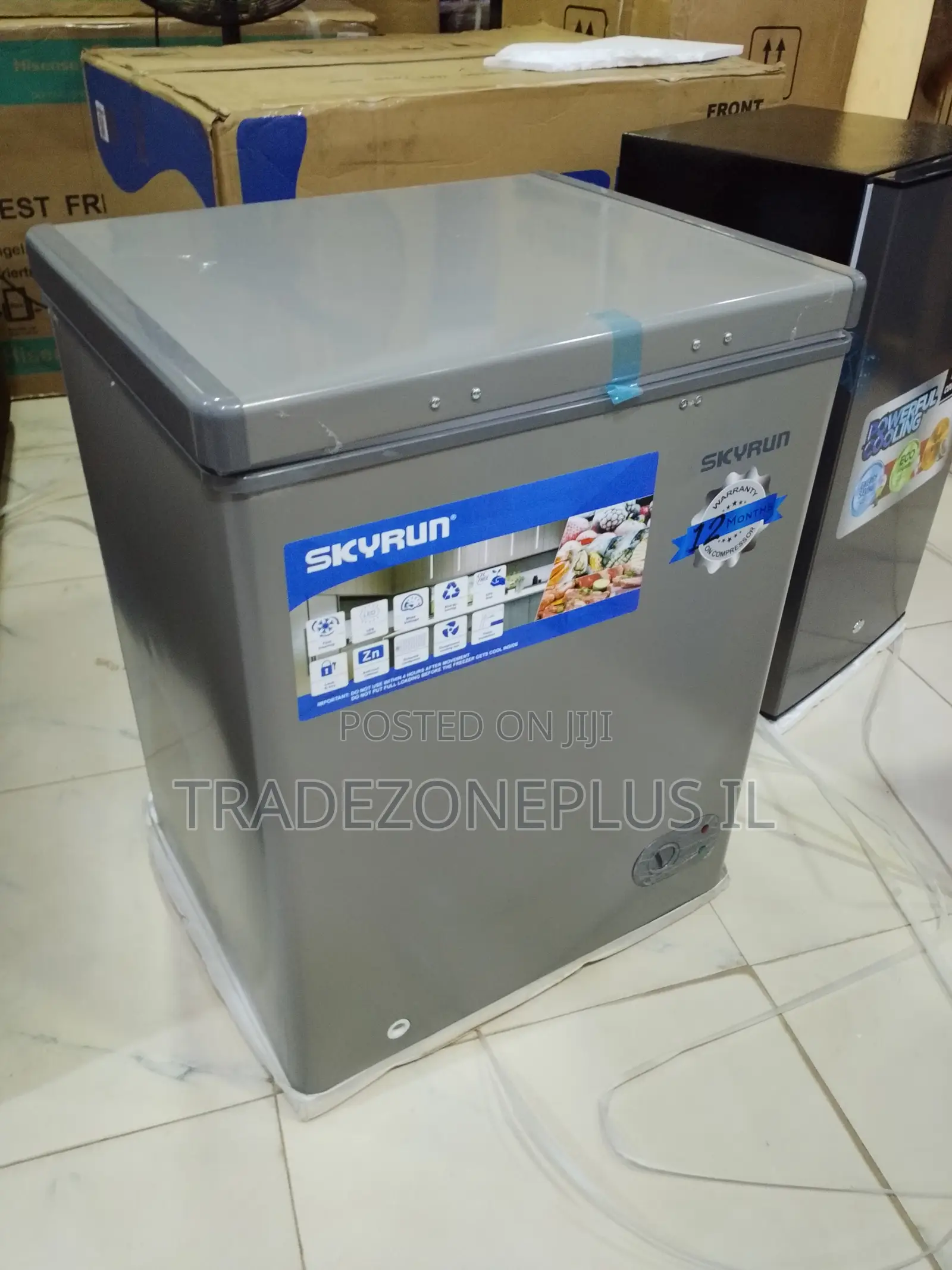 Skyrun Chest Freezer for Daily Food Preservation