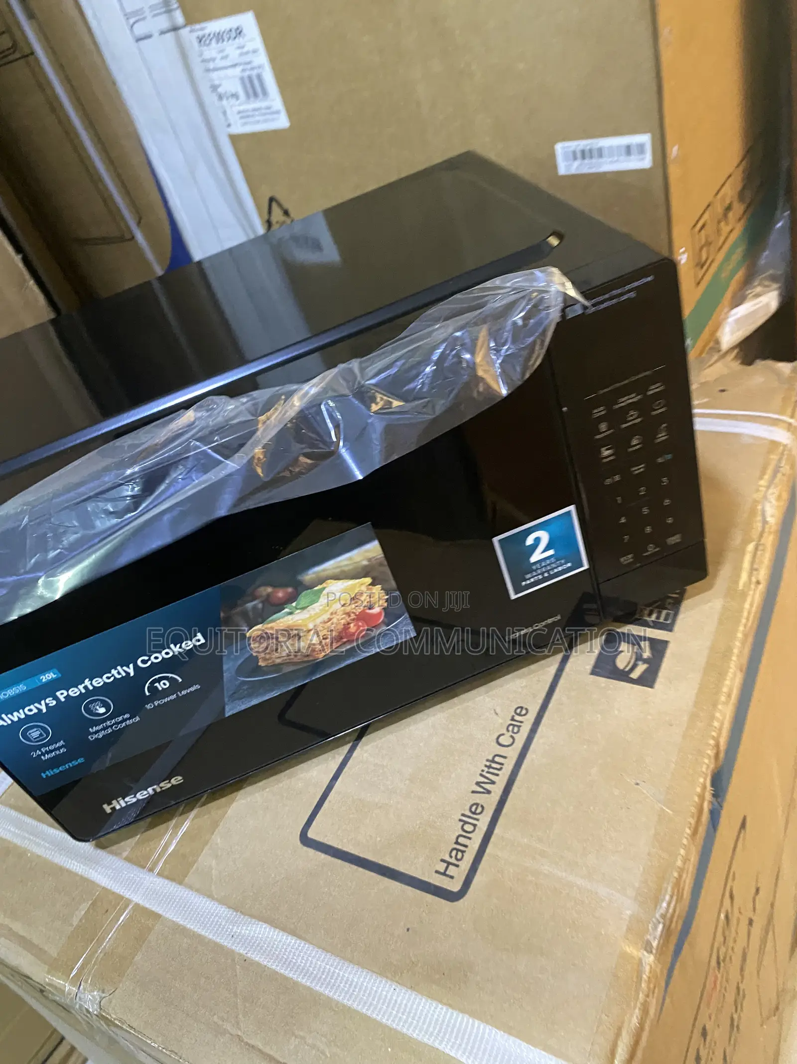 Hisense 20L Digital Microwave for Warming Leftovers H20MOBS15