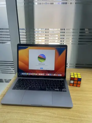 Laptop Apple MacBook Pro 2020 16GB Intel Core i7 SSD 512GB