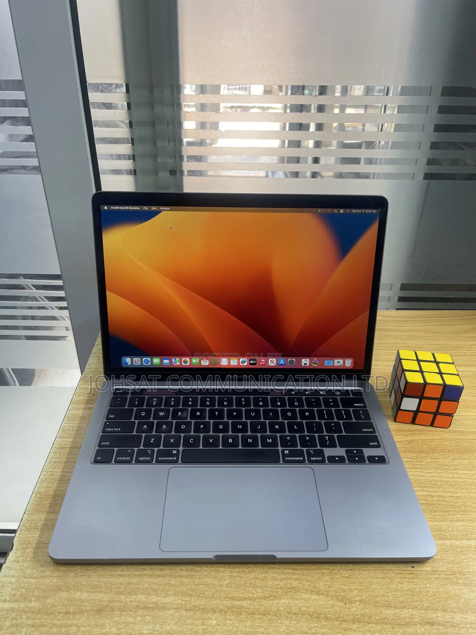 Laptop Apple MacBook Pro 2020 16GB Intel Core i7 SSD 512GB