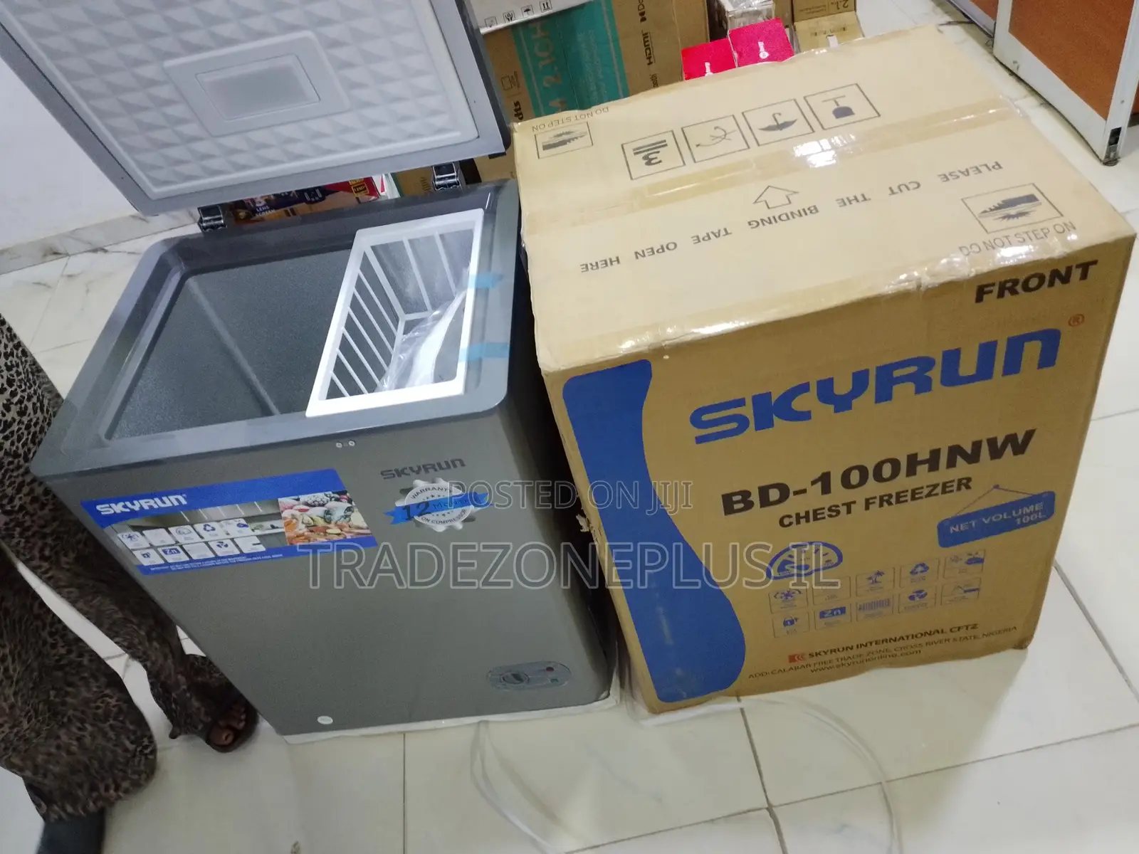 Skyrun 100L Chest Freezer for Restaurants and Homes