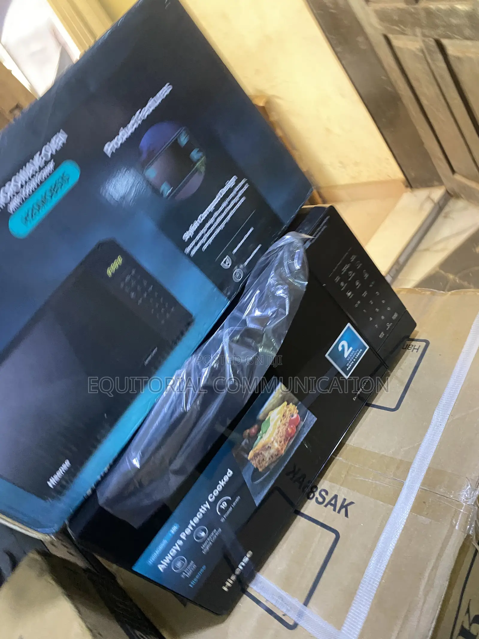 Hisense Digital Kitchen Microwave Oven 20L Model H20MOBS15