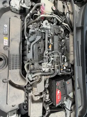 Toyota Corolla SE 2022 Silver