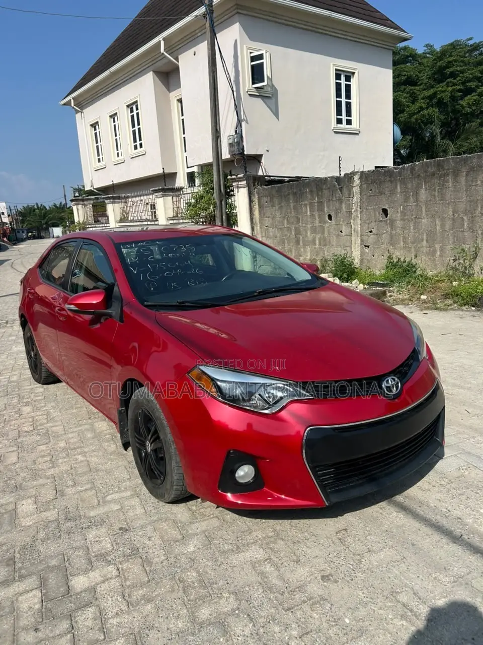 Toyota Corolla S Premium 4dr Sedan (1.8L 4cyl CVT) 2014 Red