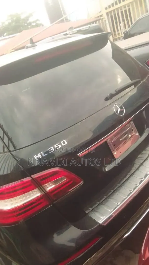 Mercedes-Benz M Class 2012 Black