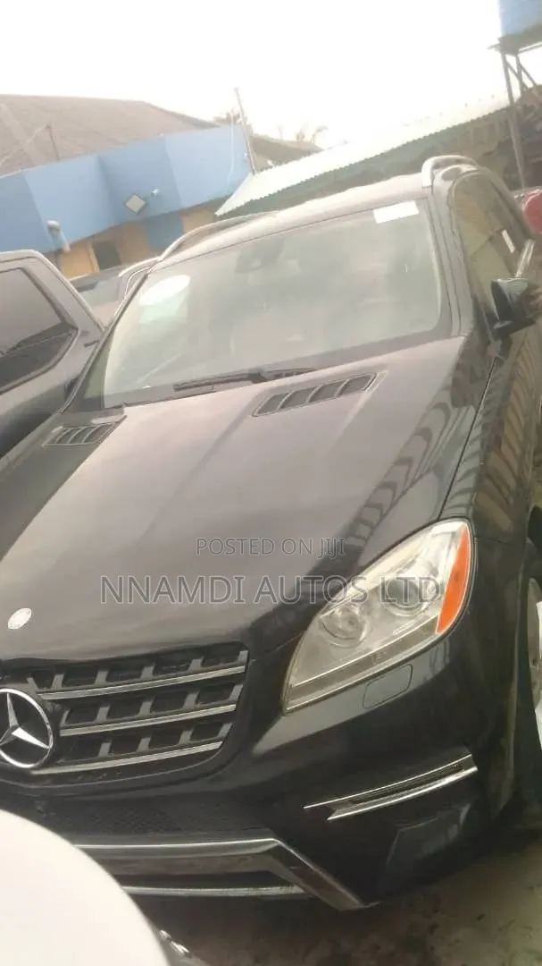 Mercedes-Benz M Class 2012 Black