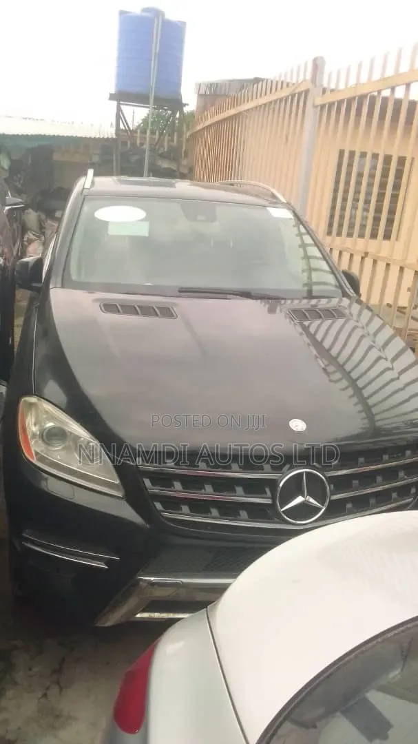Mercedes-Benz M Class 2012 Black