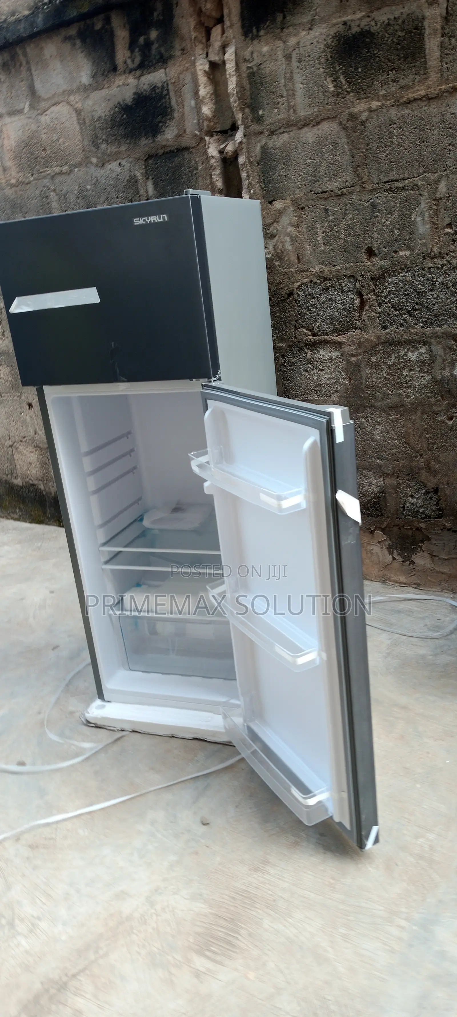 Skyrun 200L Top Mount Freezer Refrigerator for Kitchen Use