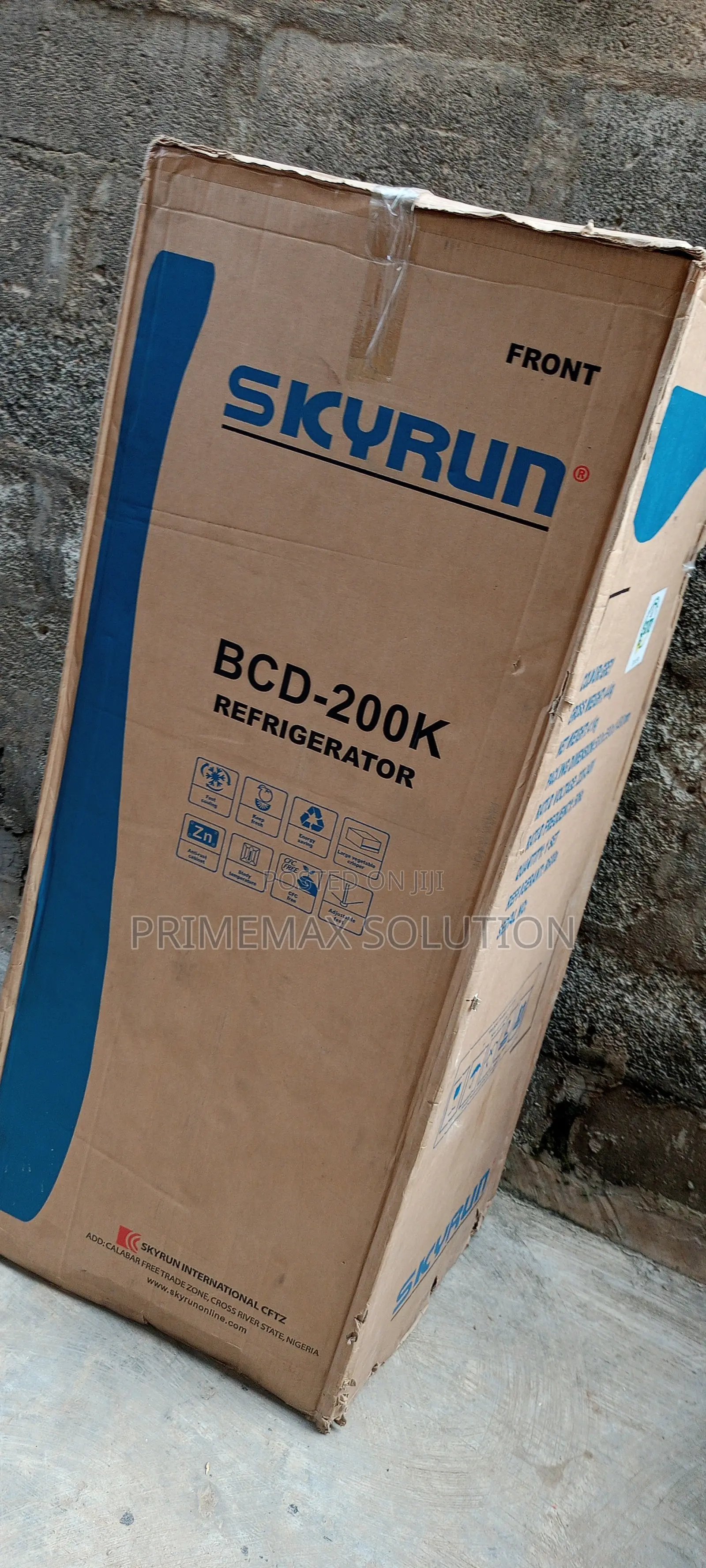 Skyrun 200L Top Mount Freezer Refrigerator for Kitchen Use