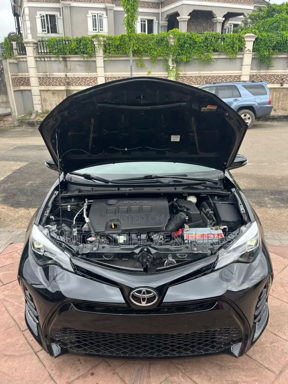 Toyota Corolla SE Special Edition 4dr Sedan (1.8L 4cyl CVT) 2017 Black