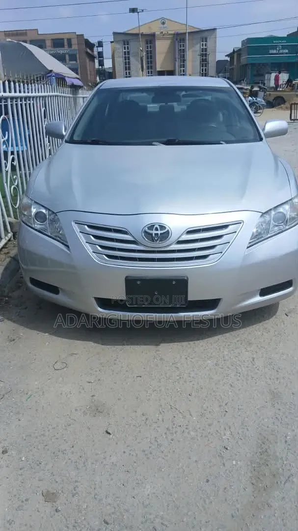 Toyota Camry 2008 Silver