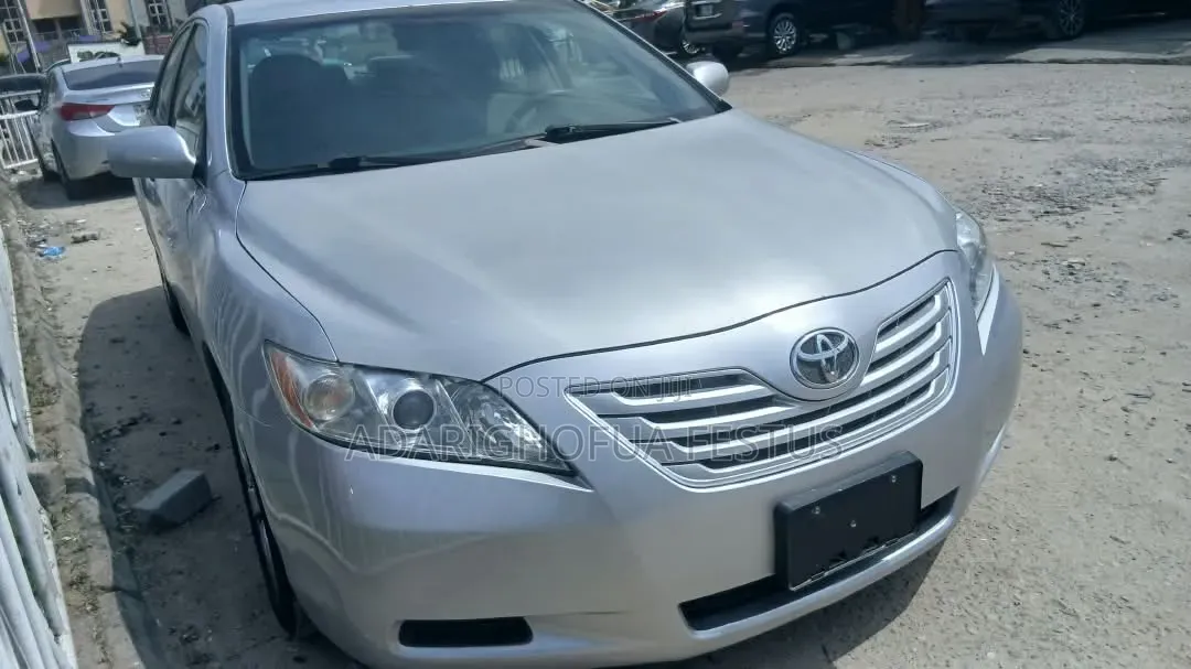 Toyota Camry 2008 Silver