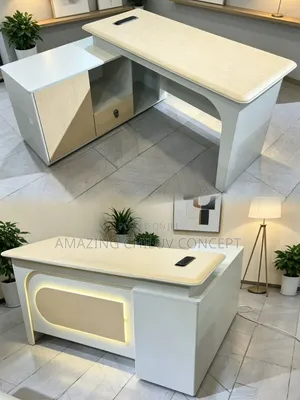 Modern Executive Office Desk With Stylish Design