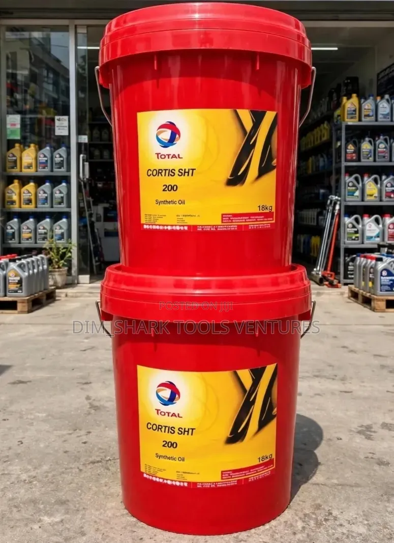 18kg of TotalEnergies CORTIS SHT 200,A High-Performance Synthetic Oil