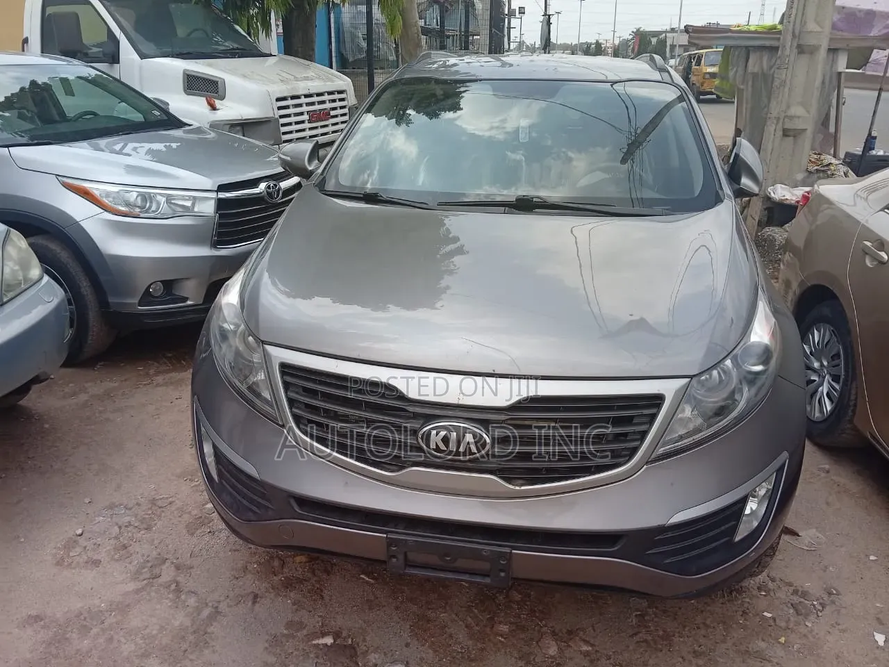 Kia Sportage Base 4dr FWD (2.4L 4cyl 6M) 2013 Gray