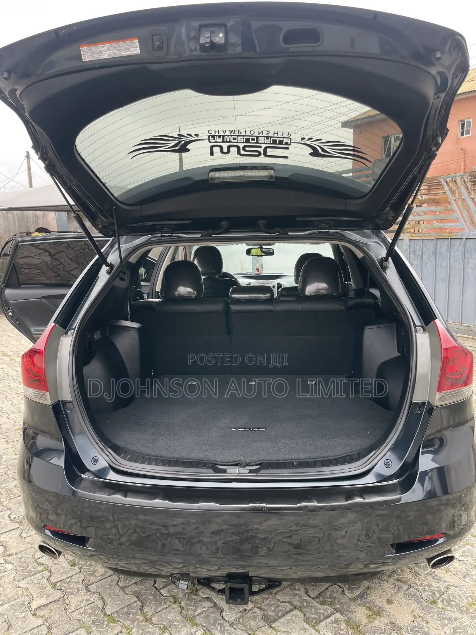 Toyota Venza XLE 2016