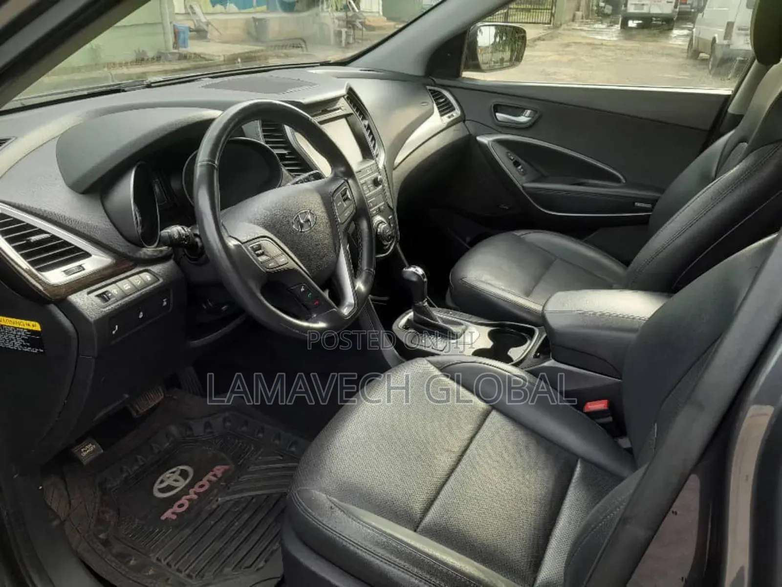 Hyundai Santa Fe SE AWD 2017 Gray