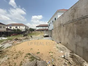 1000sqm Residential Land in Gudu