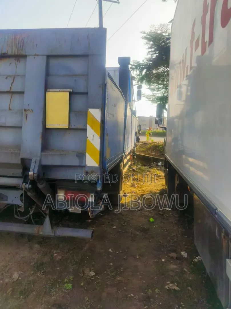 Volvo FL7 Hiab 10bolts Spring