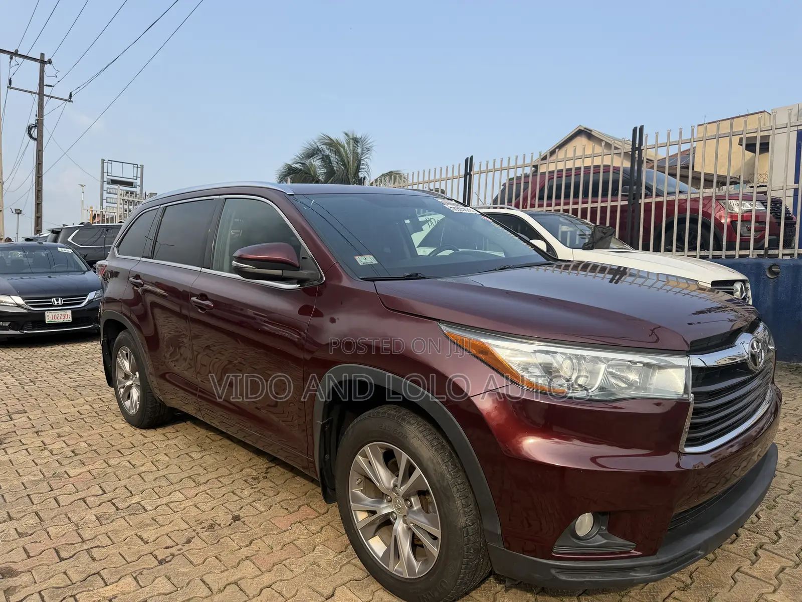 Toyota Highlander XLE 4dr SUV (3.5L 6cyl 6A) 2015 Burgundy