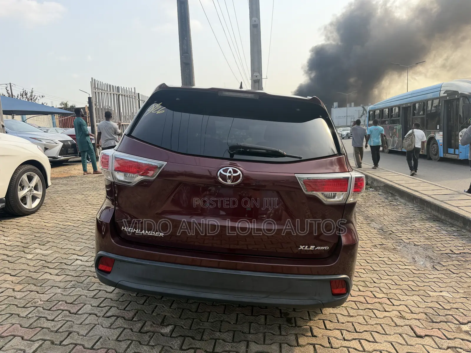 Toyota Highlander XLE 4dr SUV (3.5L 6cyl 6A) 2015 Burgundy