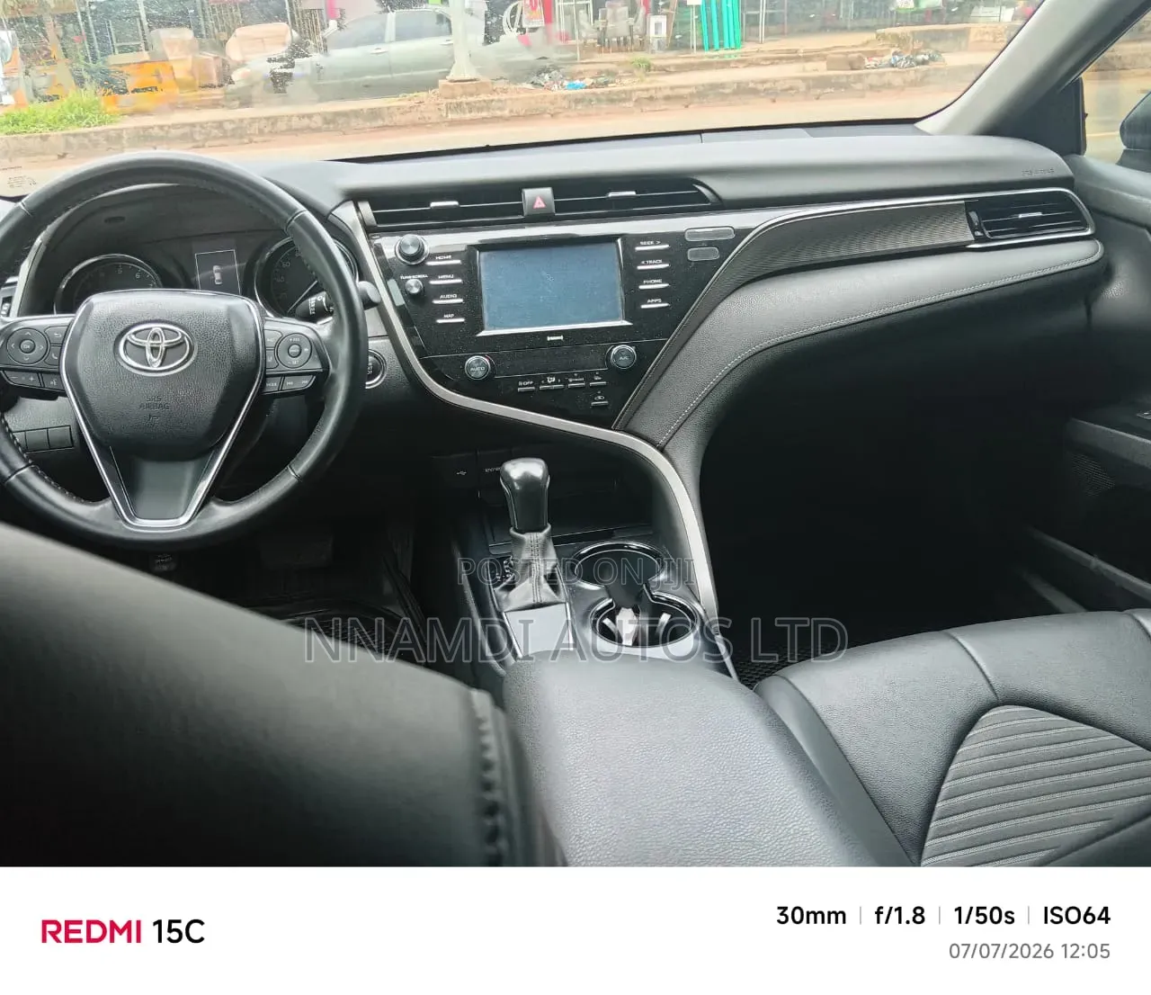 Toyota Camry 2020 Blue