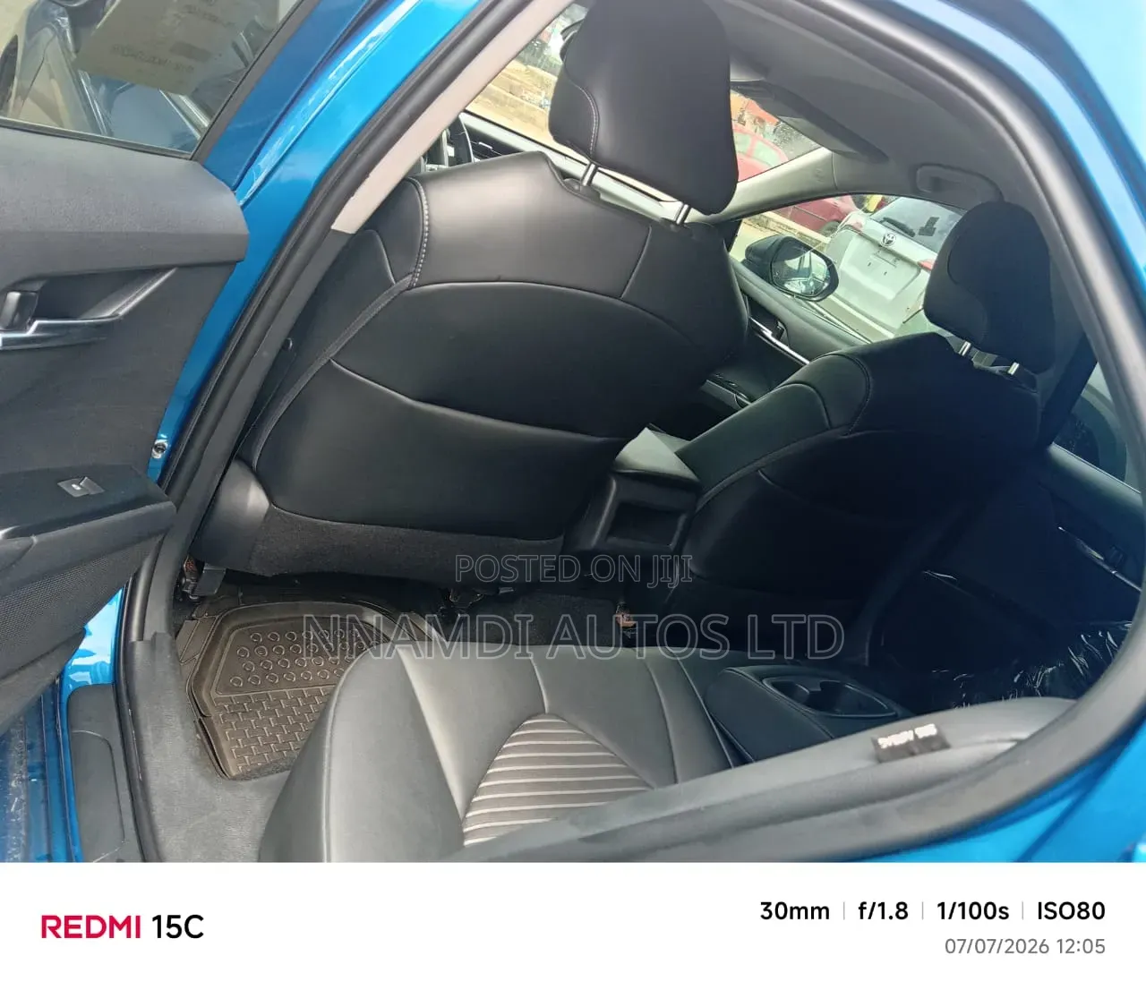 Toyota Camry 2020 Blue