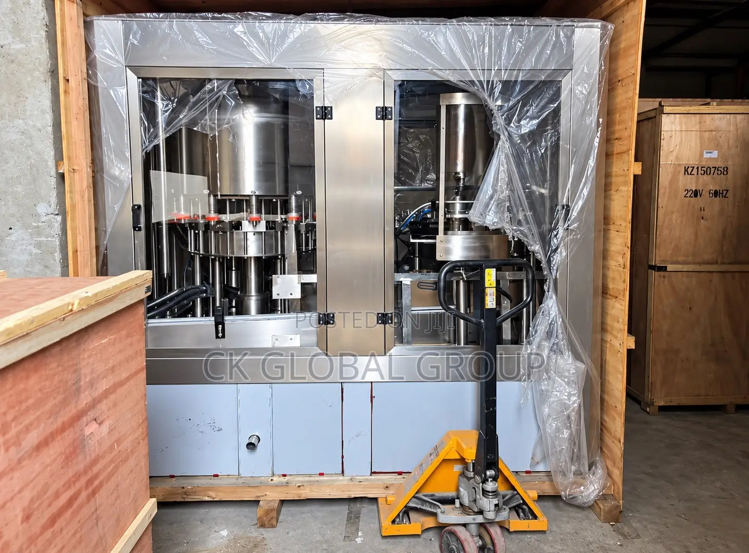 Dingli XGF 8-8-3 Bottle Water Machine (Monoblock)