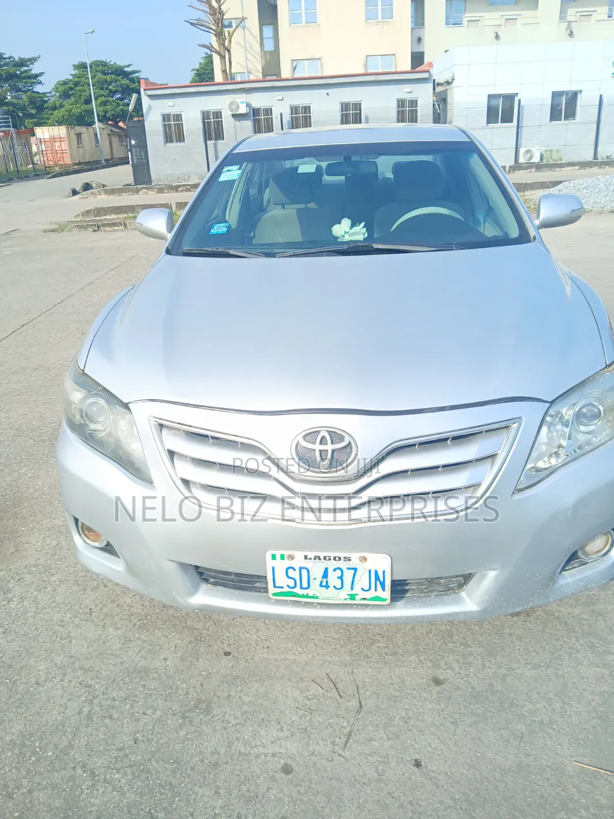 Toyota Camry 2011 Silver