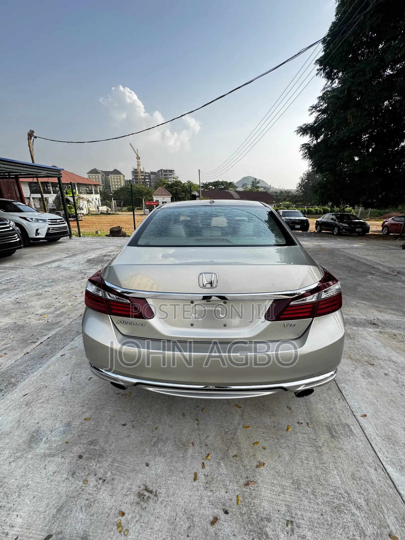 Honda Accord EX-L V-6 4dr Sedan FWD (3.5L 6cyl 6A) 2016 Gold