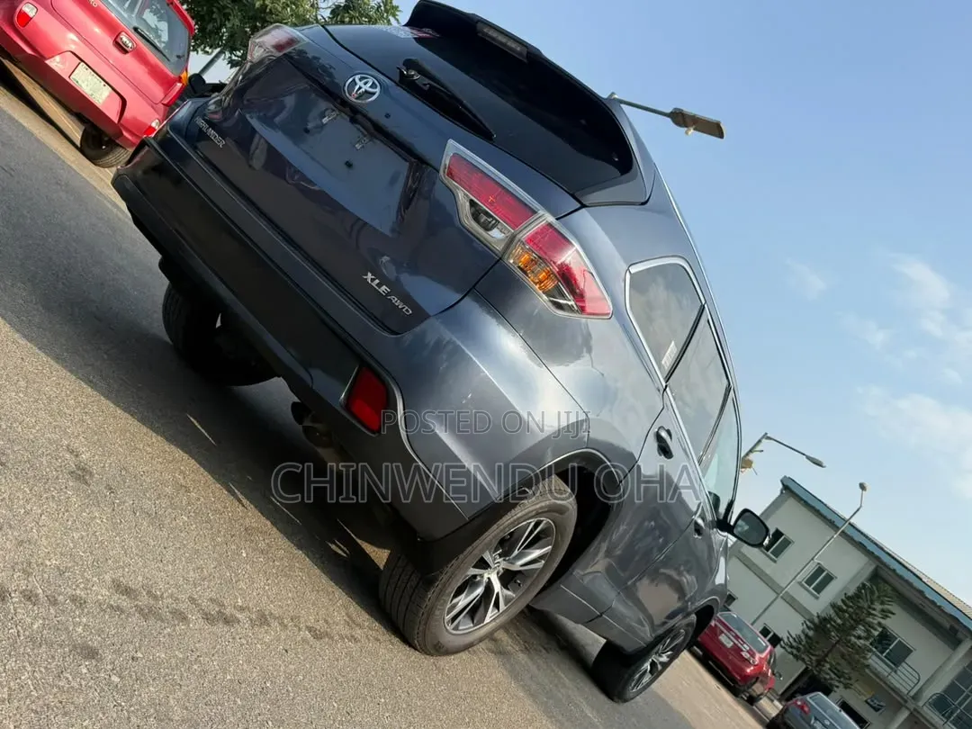 Toyota Highlander 2016 Blue