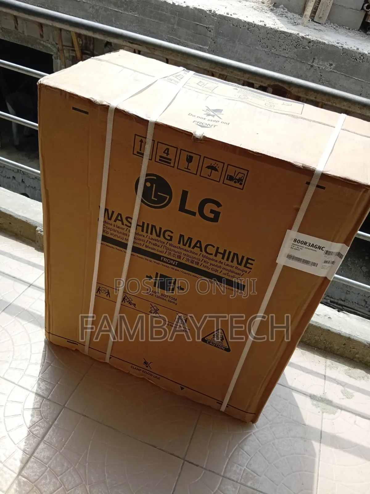 Sturdy LG FRZ205BQCF 194L Deep Freezer