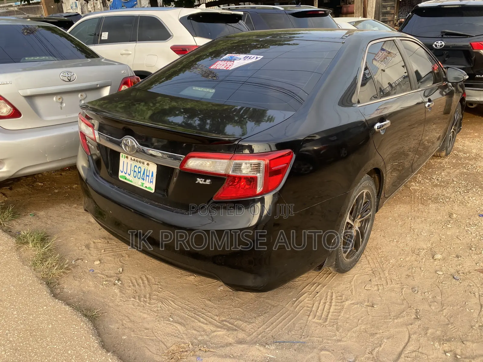 Toyota Camry XLE 4dr Sedan (2.5L 4cyl 6A) 2013 Black
