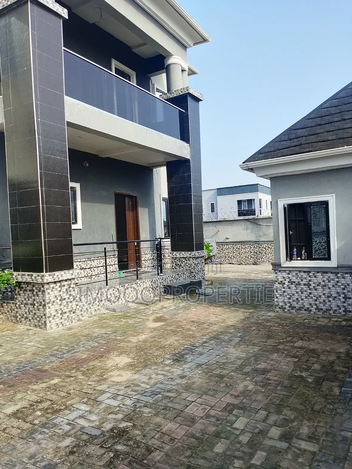 3bdrm Block of Flats in Kajola Phase2,, Bogije for rent
