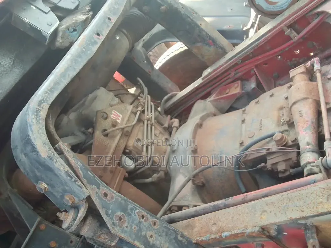 Tokunbo DAF 3300 Model, 10 Tyres