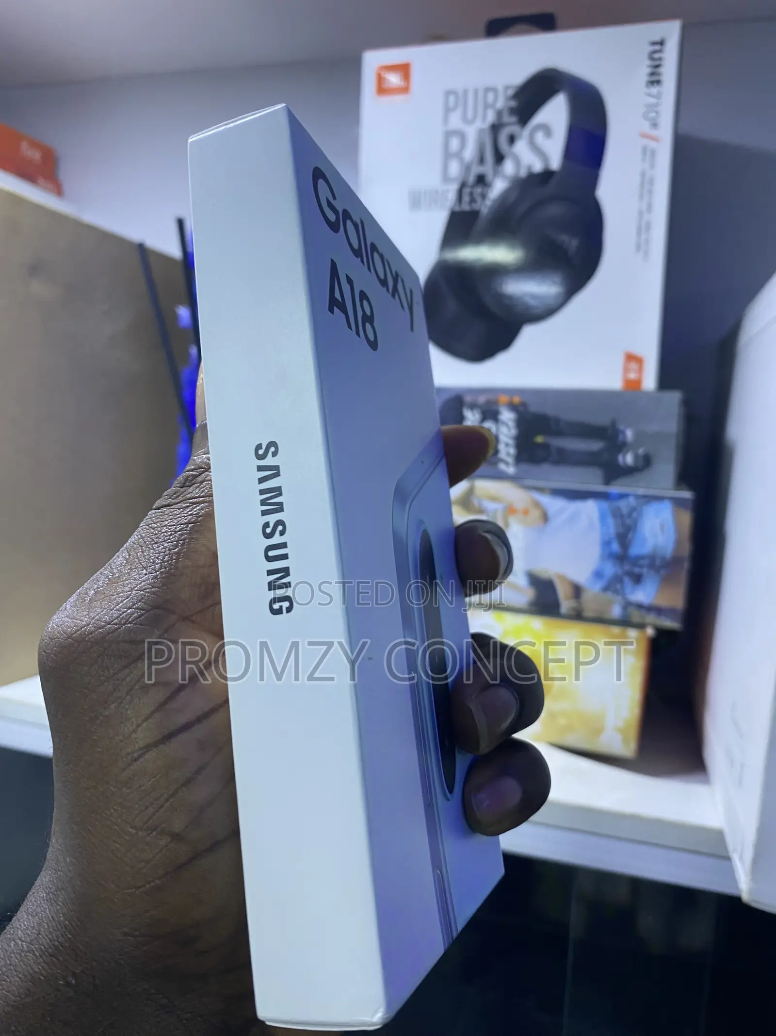 New Samsung Galaxy A18 128 GB Blue