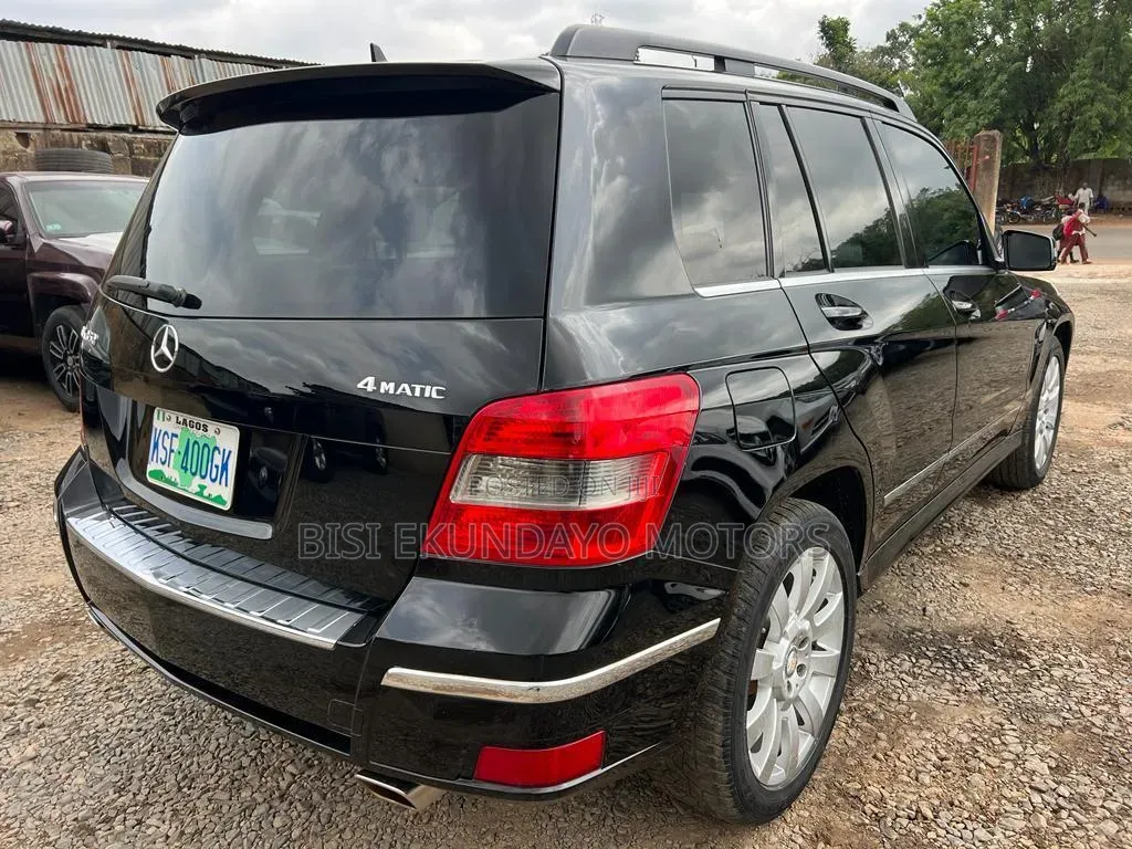 Mercedes-Benz GLK-Class 350 4MATIC 2012 Black