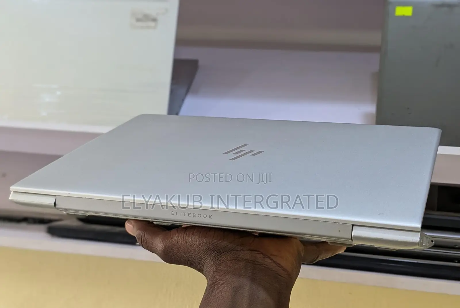 New Laptop HP EliteBook 830 G5 8GB Intel Core i5 SSD 256GB