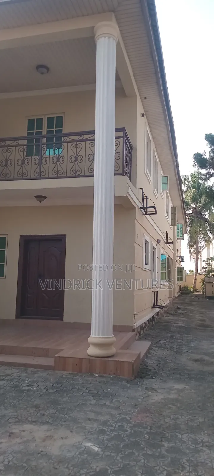 5bdrm House in Ilaje Ajah for rent