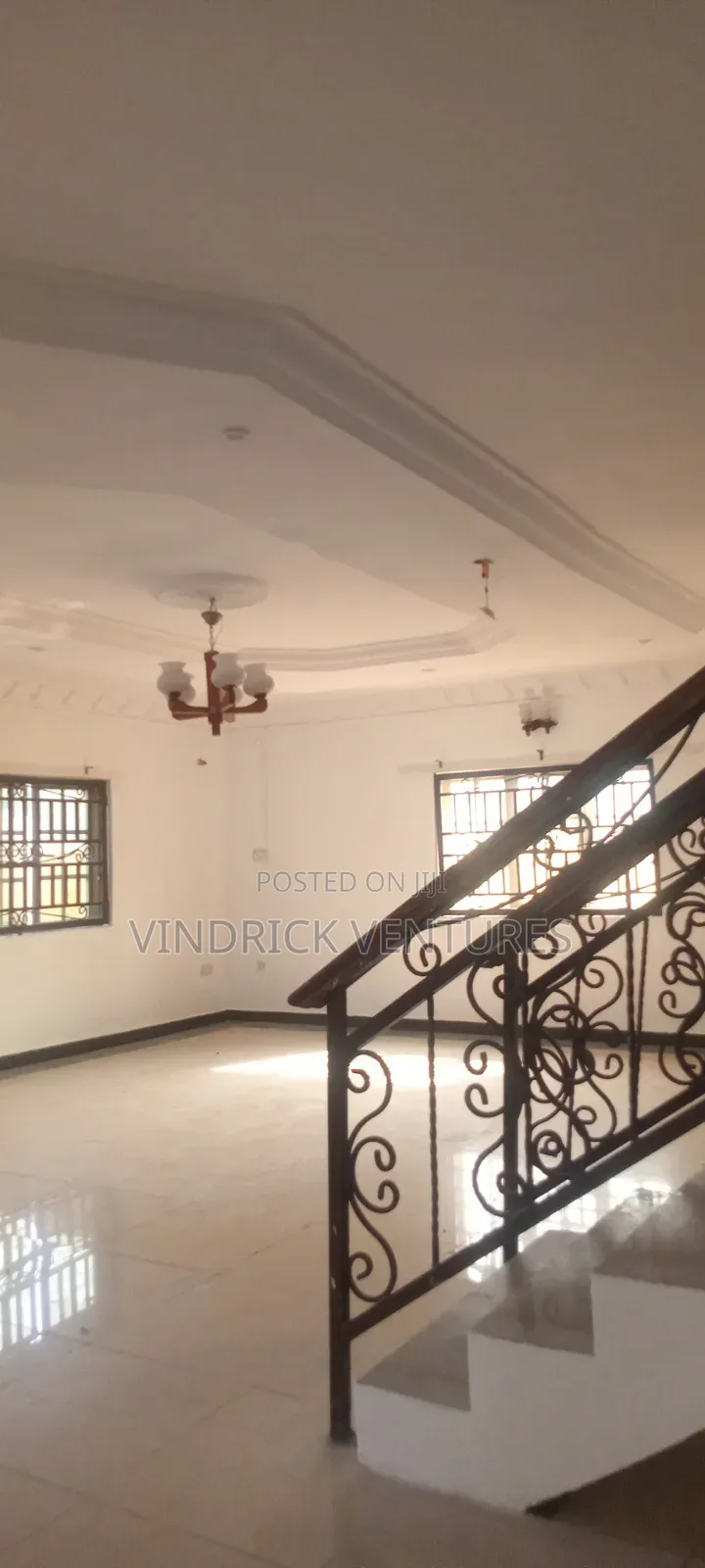 5bdrm House in Ilaje Ajah for rent