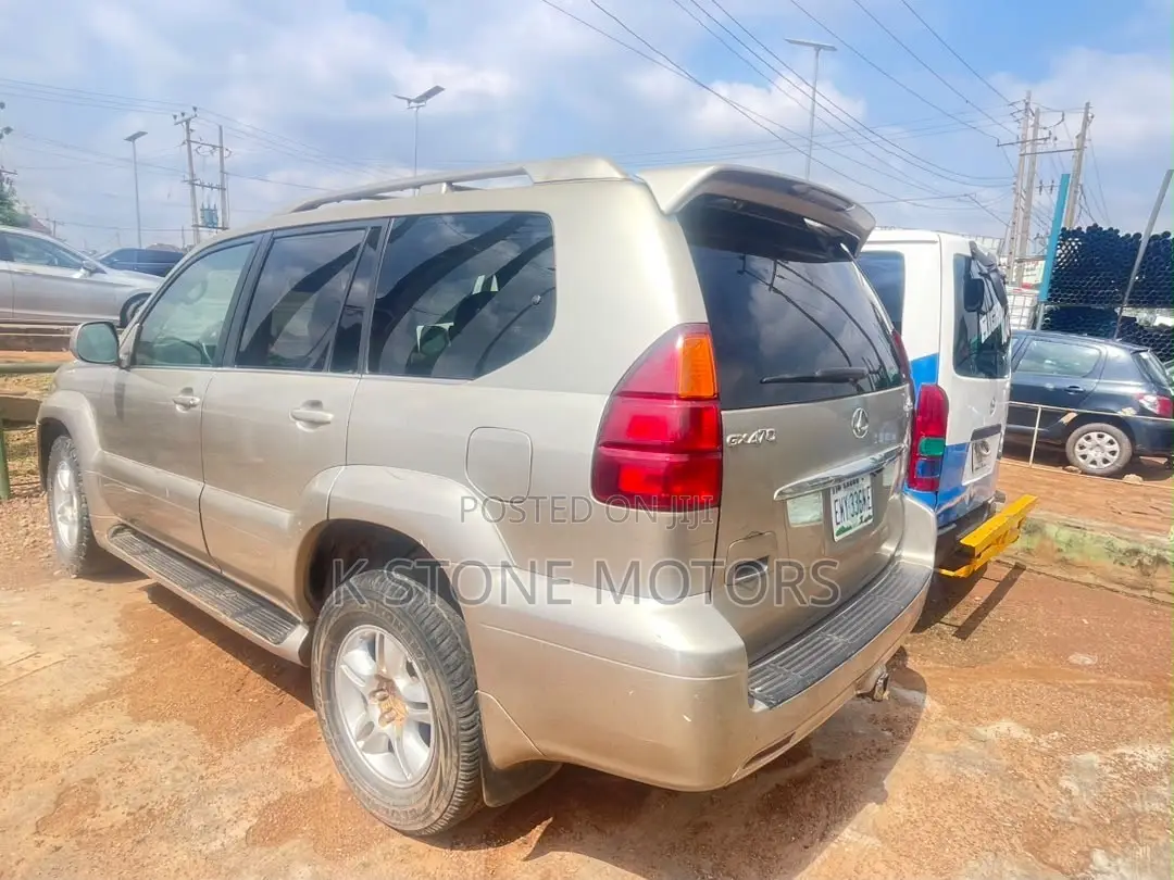 Lexus GX 470 2007 Gold